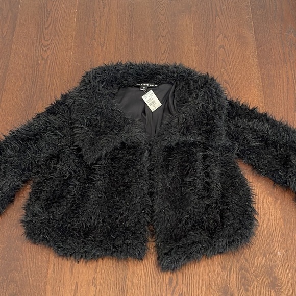 Nwt Hyfve Hyfve Black Shaggy Jacket Junior Medium - Picture 2 of 3